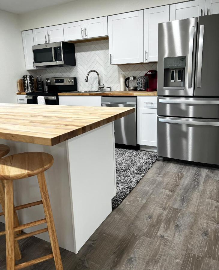 Anchorage Midtown Apartment- Wyoming 1 מראה חיצוני תמונה